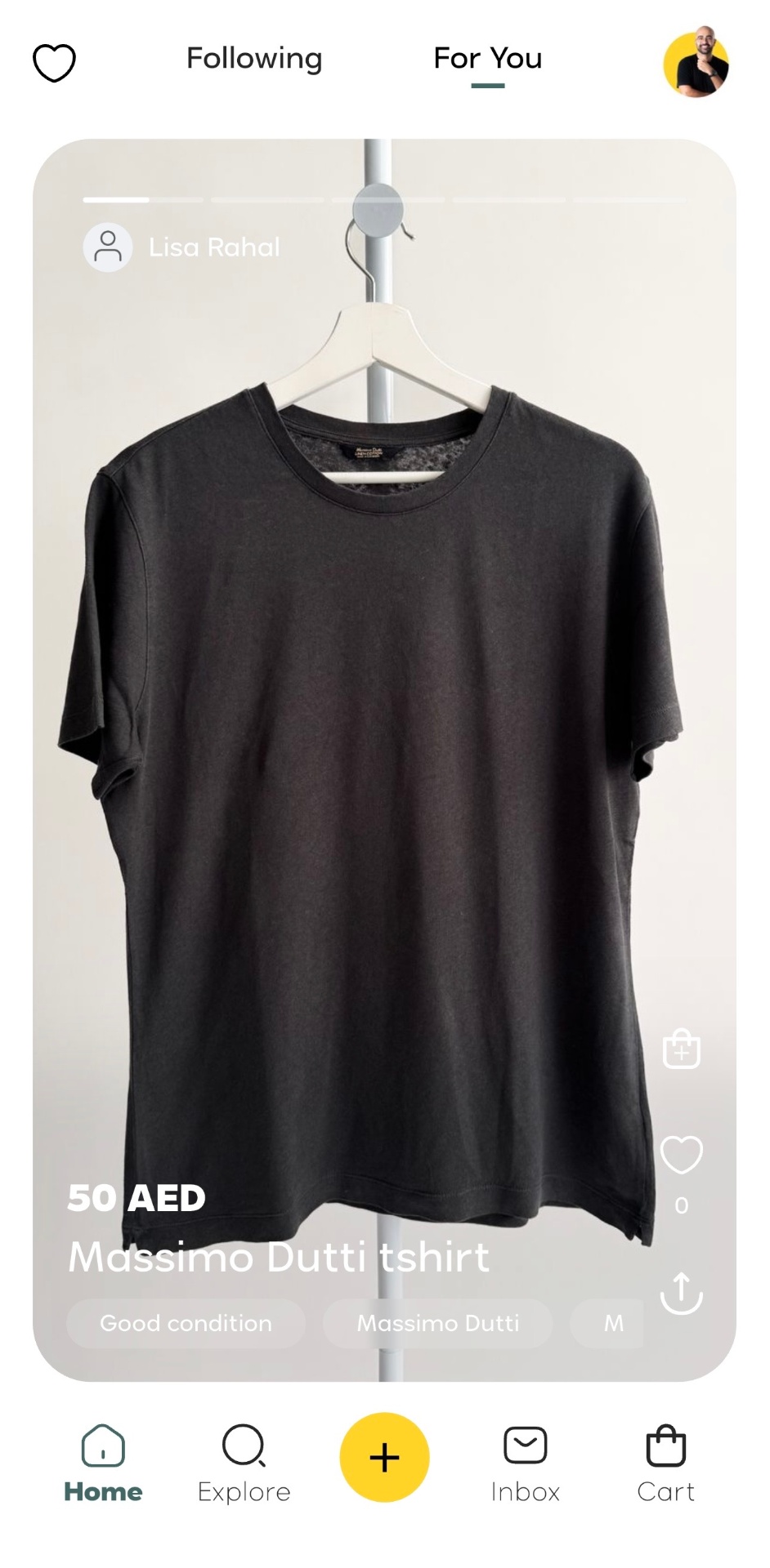 Re· app home feed showing pre-loved fashion listings in the UAE