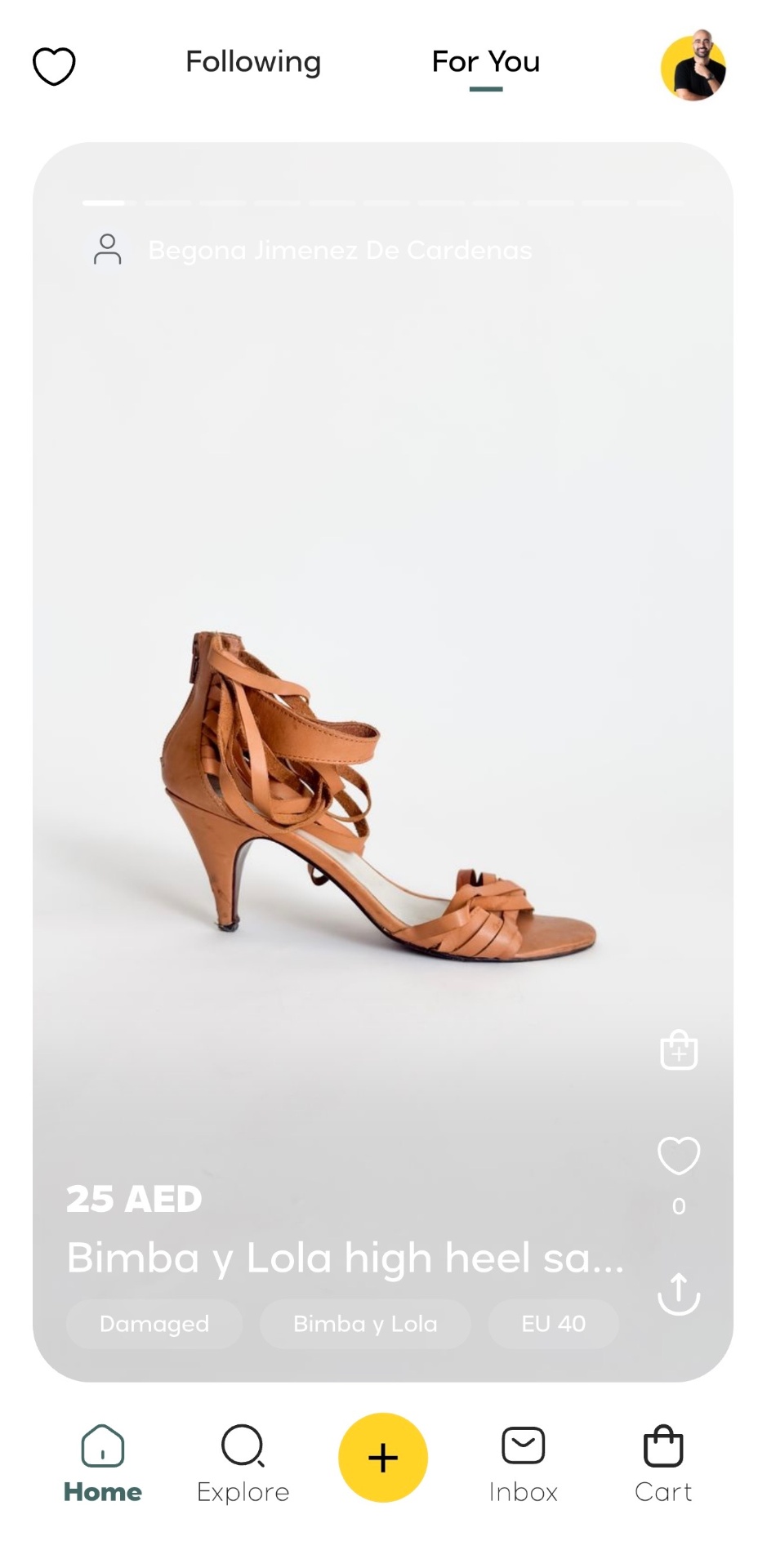 Re· app explore screen with filters for brands, sizes, and conditions